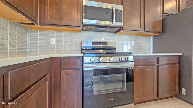 Building Photo - 3349 S 179th Dr