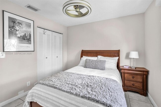 Building Photo - 15743 Woodgate Pl