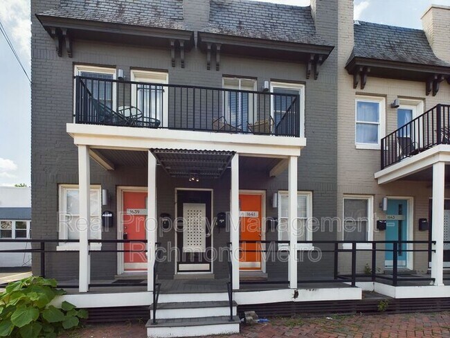 Building Photo - 1639 W Cary St