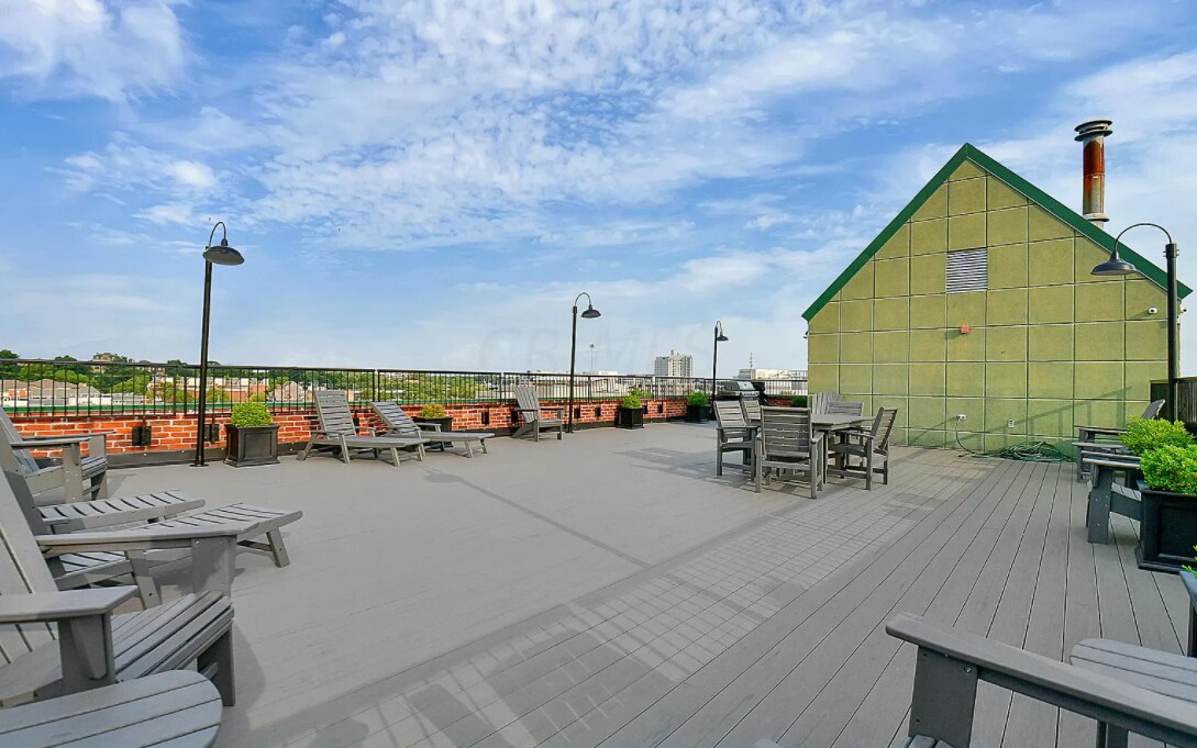 New rooftop deck - 432 E. Rich St
