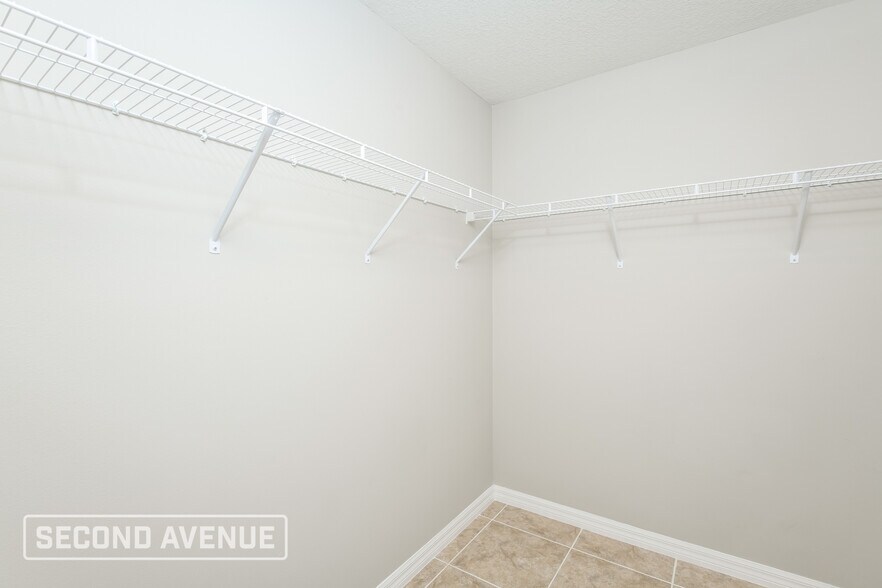 Building Photo - 1655 Painter St SE