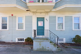 Building Photo - 327 High St