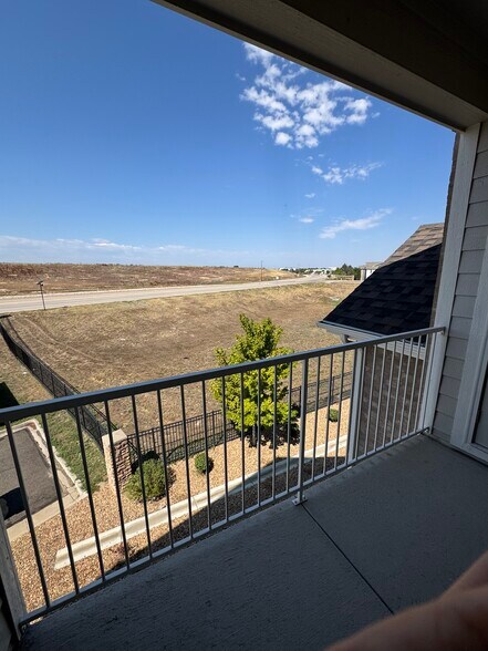 Building Photo - 15700 E Jamison Dr