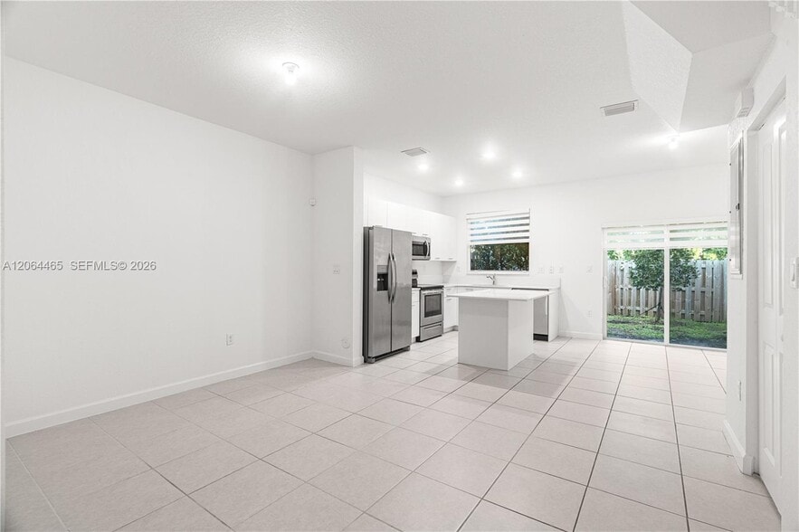 Building Photo - 12121 NW 23rd Ct