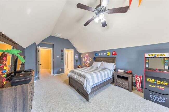 Building Photo - 5024 Glen Forrest Dr