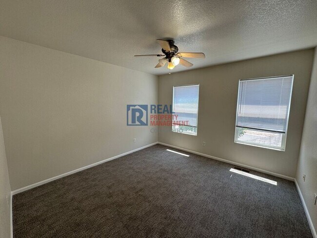 Building Photo - 18613 E Chaffee Pl