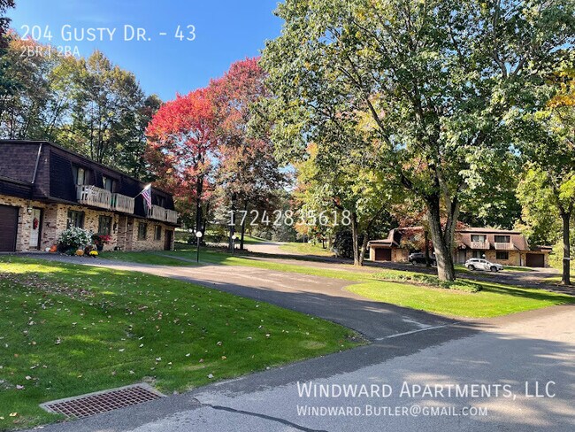 Building Photo - 204 Gusty Dr