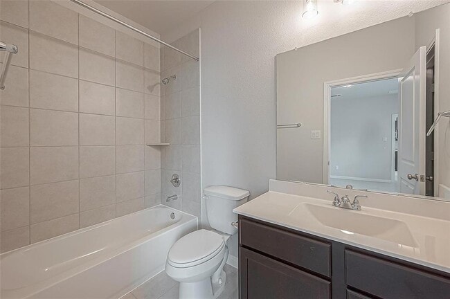 Building Photo - 31139 Mahogany Fir Trl