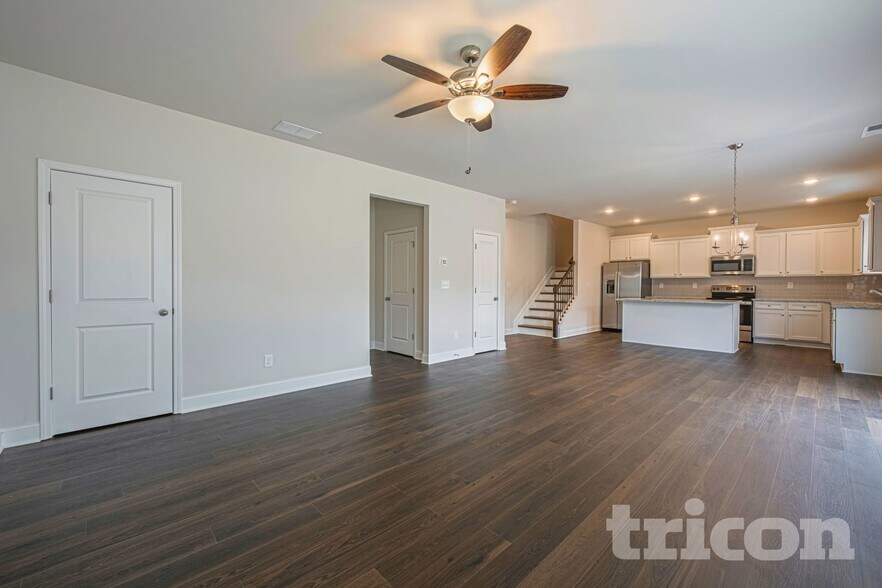 Building Photo - 216 Margrave Dr