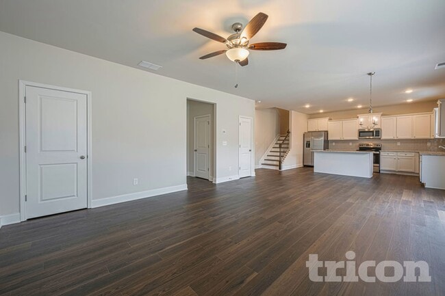 Building Photo - 409 Curlin Ct