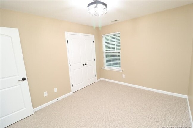 Building Photo - 1585 Tice Hurst Ln