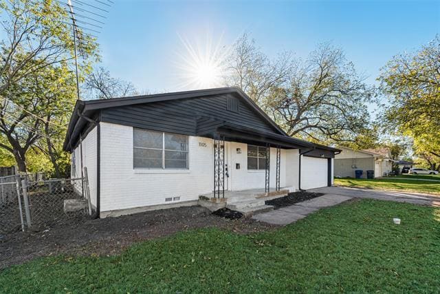 Building Photo - 1105 W White Ave