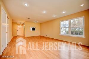 Building Photo - 28 Morgan Pl