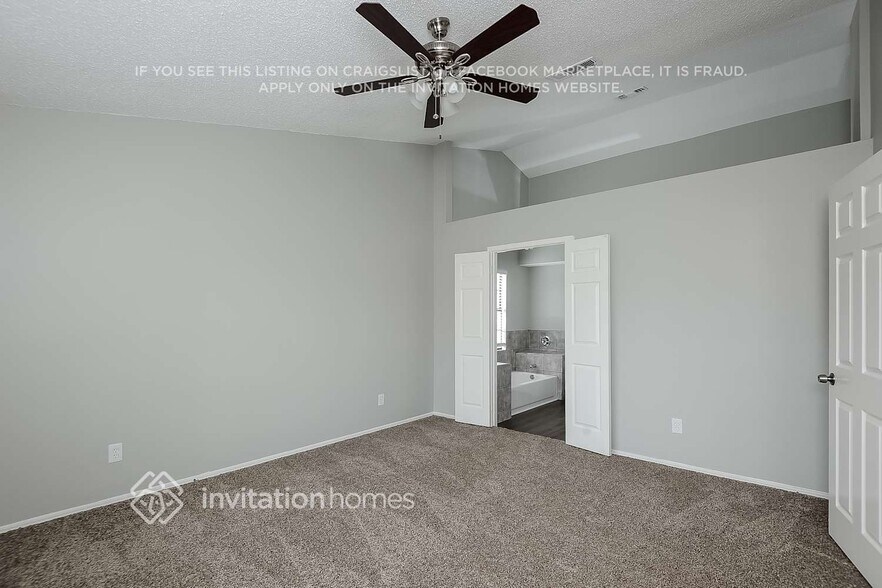 Building Photo - 3707 Seville Ln