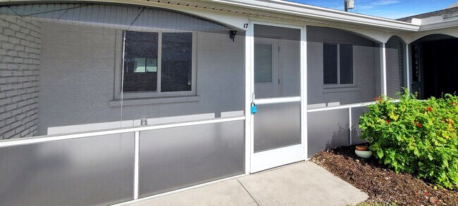 Building Photo - Venice Beach Apts Annual Condo for Rent