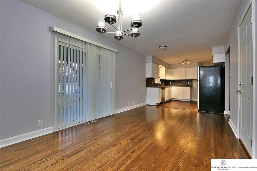 Family Room - 2329 S 125th Ave