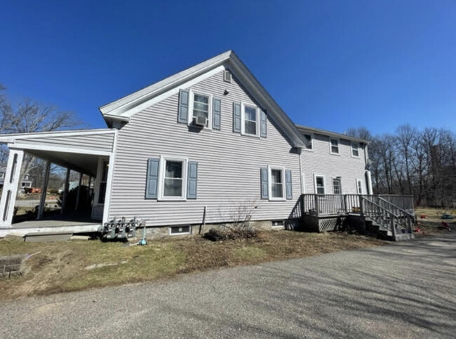 Front and Rear access from deck and yard - 647 N Main St