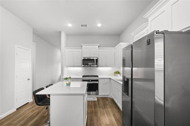 Building Photo - 1613 Wayback Dr