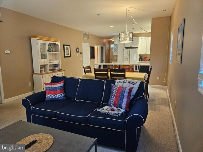 Building Photo - 34297 Summerlyn Dr