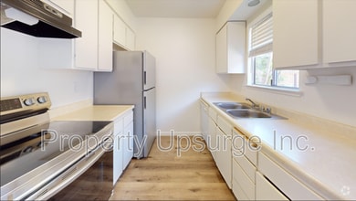 Building Photo - 1674 Bramble Pl