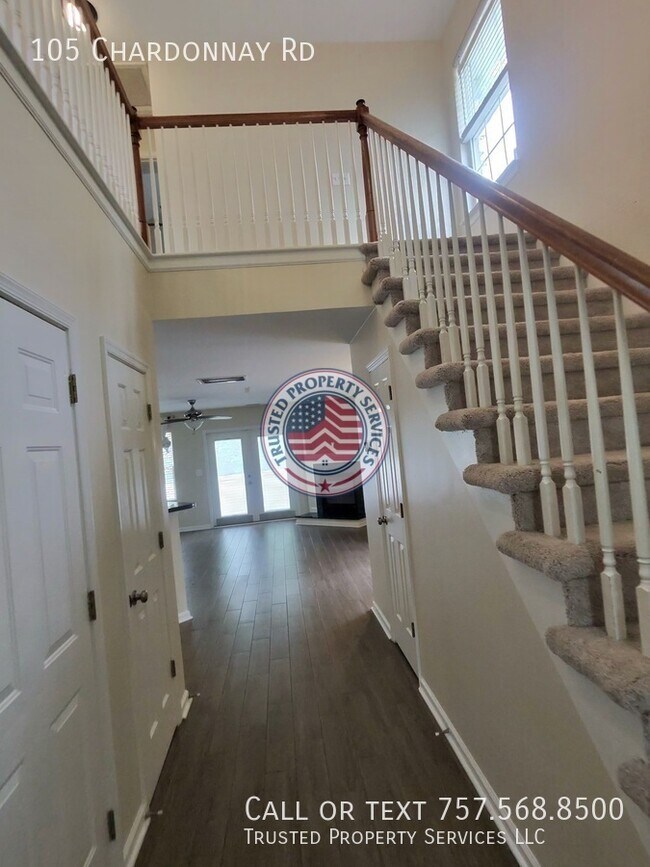 Building Photo - 105 Chardonnay Rd