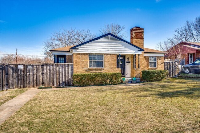 Building Photo - 1026 Cliffdale Ave