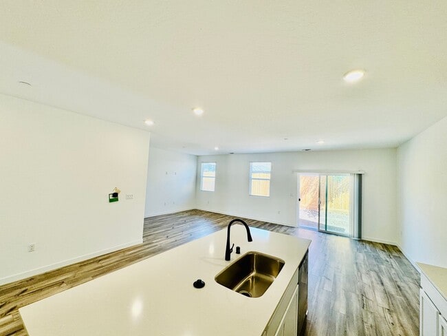 Building Photo - REDUCED!!! Brand New 4 Bedroom, 2 Bath Hom...