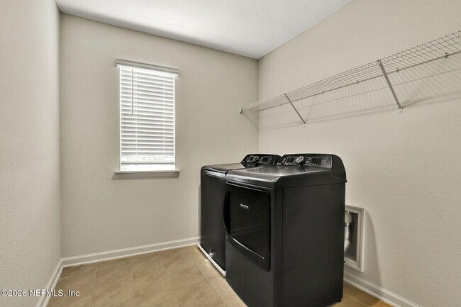 Building Photo - 11321 Panther Lake Ct