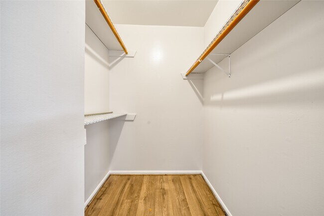 Building Photo - 3114 Cypress Point Dr