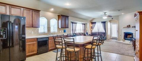 Building Photo - 9012 Waterman Dr