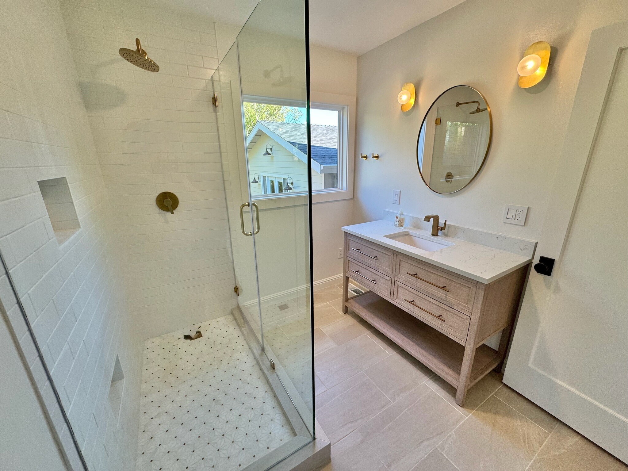 Main Home Primary Suite Bath - 21 Sierra Ave