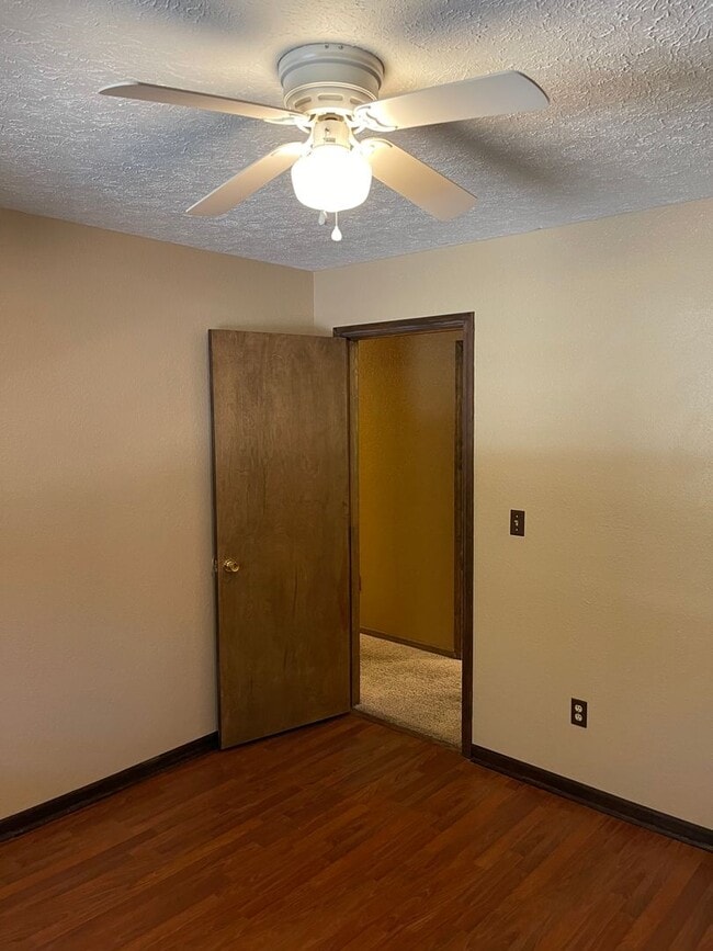 Building Photo - Available July 25th!!! No showings until June 1st