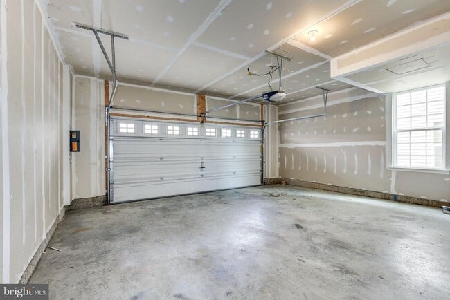 Building Photo - 7928 Quidditch Ln