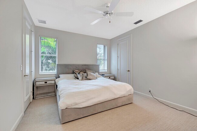 Building Photo - 7943 Talavera Pl