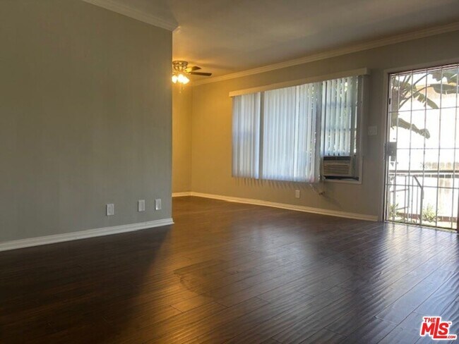 Building Photo - 4505 Murietta Ave
