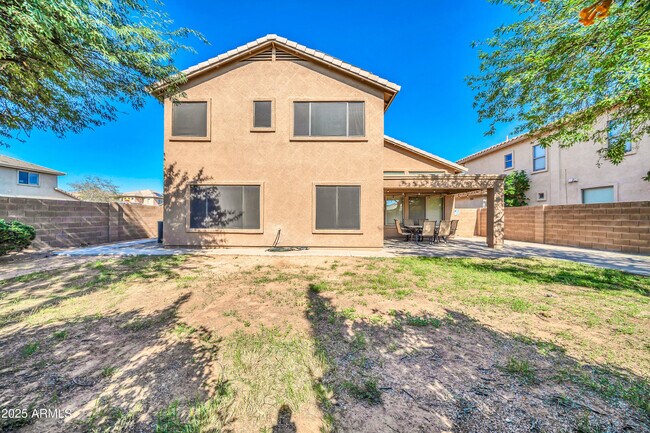 Building Photo - 15385 W Cottonwood Cir