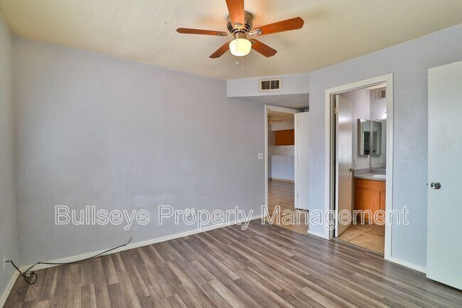Building Photo - 2650 E McKellips Rd
