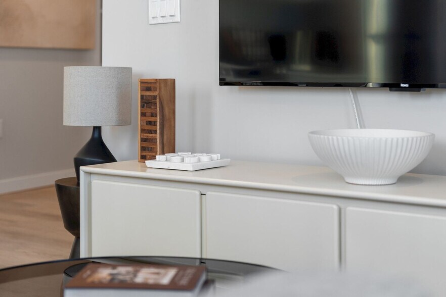 Building Photo - 188 Lafayette St