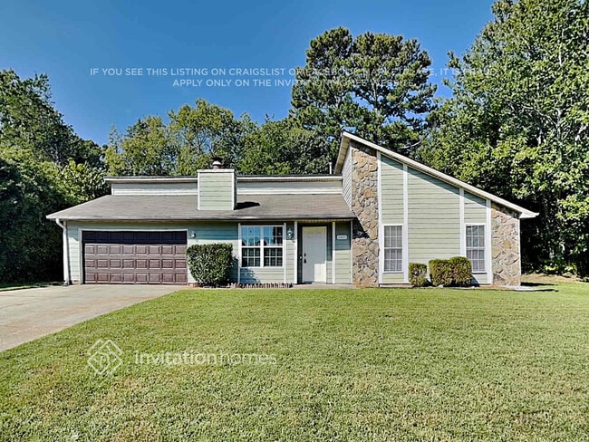 Building Photo - 2463 Mistletoe Ln SW