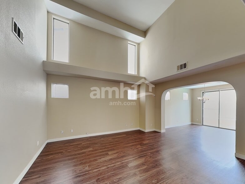 Building Photo - 8060 Villa Trovas Ct
