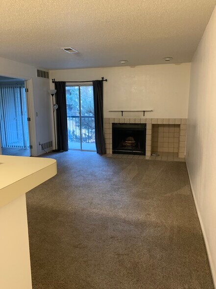 Building Photo - 2575 S Syracuse Way