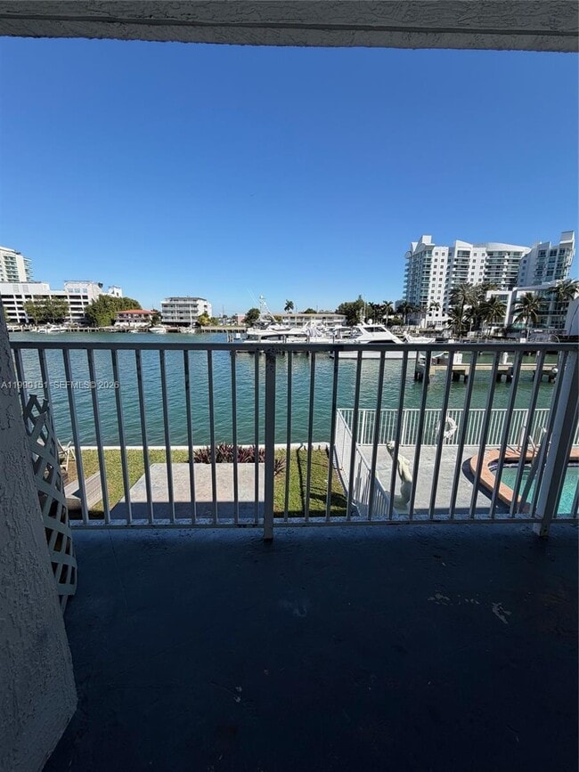 Building Photo - 7917 West Dr