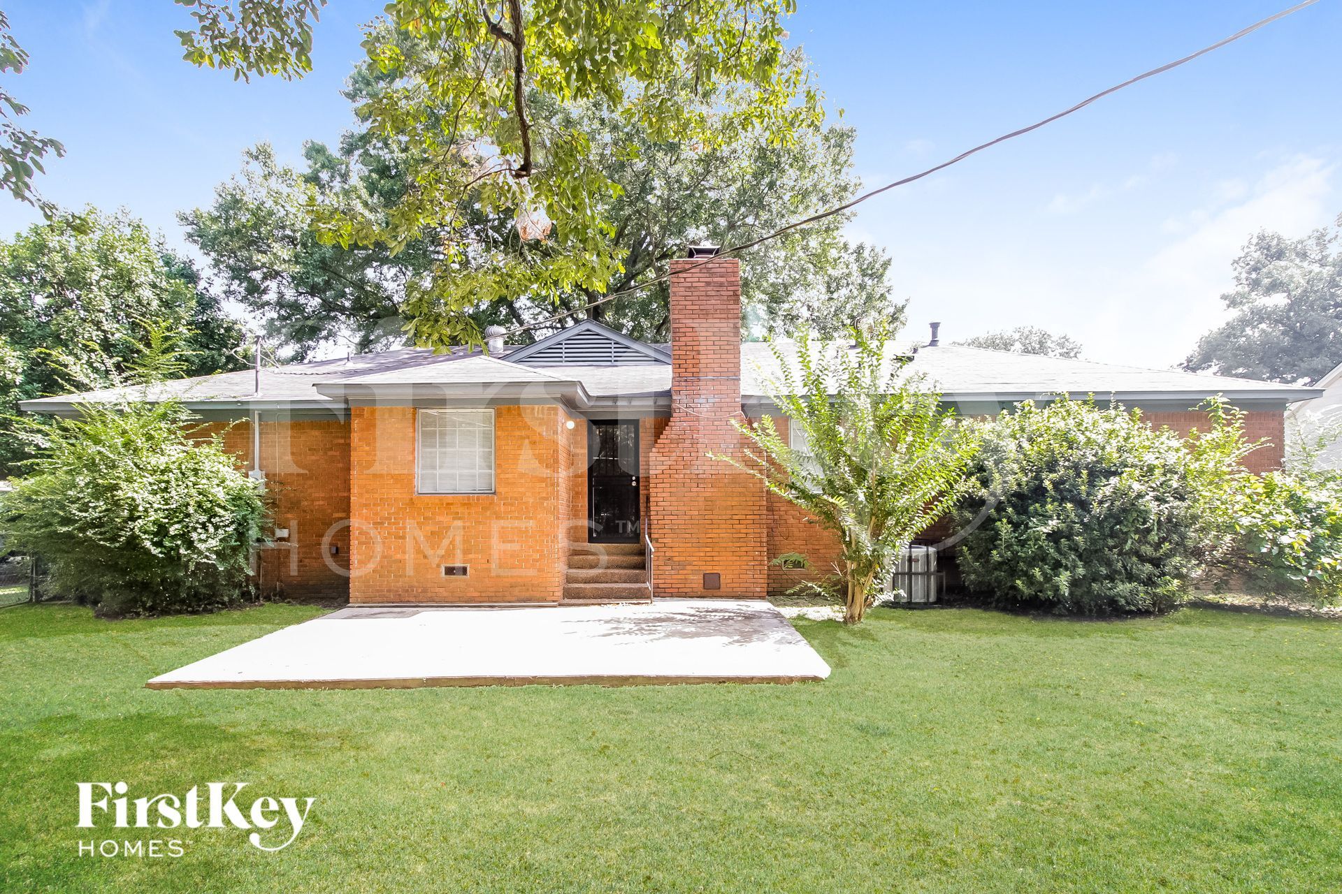 Building Photo - 2693 Satellite St