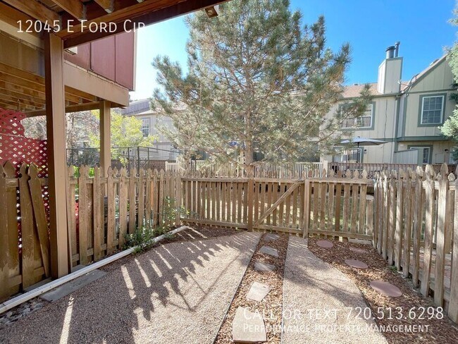 Building Photo - 12045 E Ford Cir