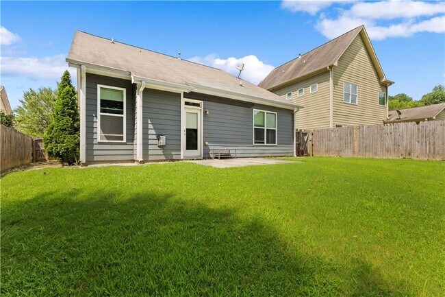 Building Photo - 1704 Drew Dr