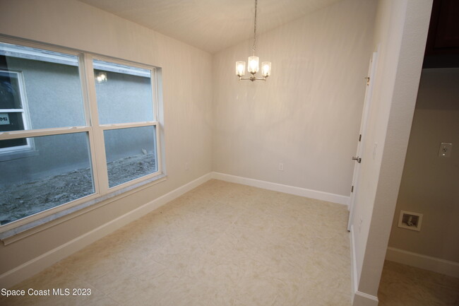 Building Photo - 2712 Pinwherry St