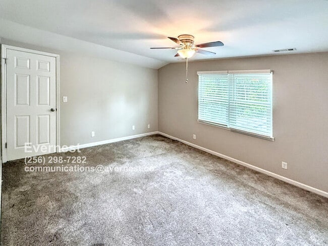 Building Photo - 122 Brawley Dr