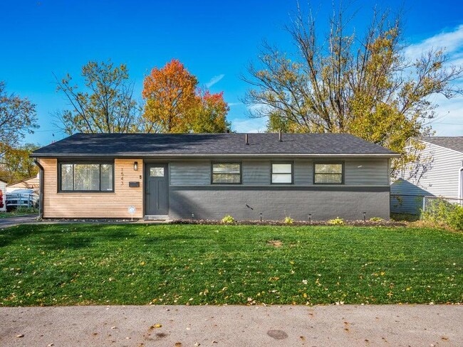 Building Photo - 1543 S Hamilton Rd