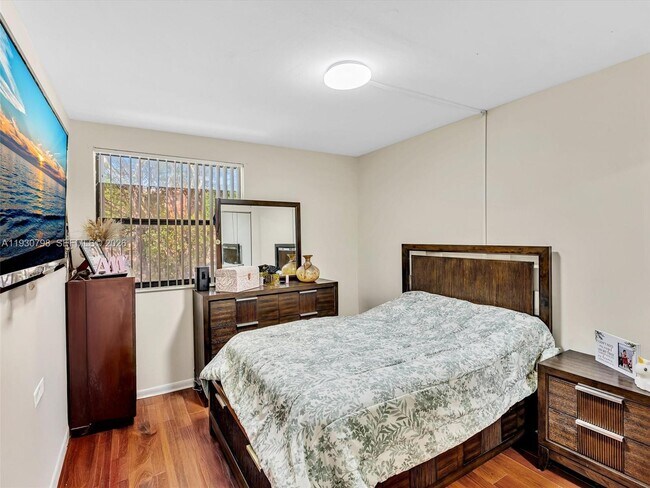 Building Photo - 10241 NW 9th St Cir