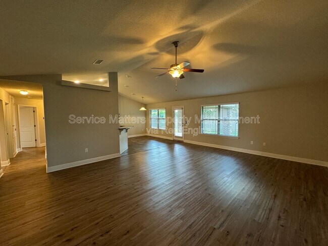Building Photo - 4622 Belvedere Circle